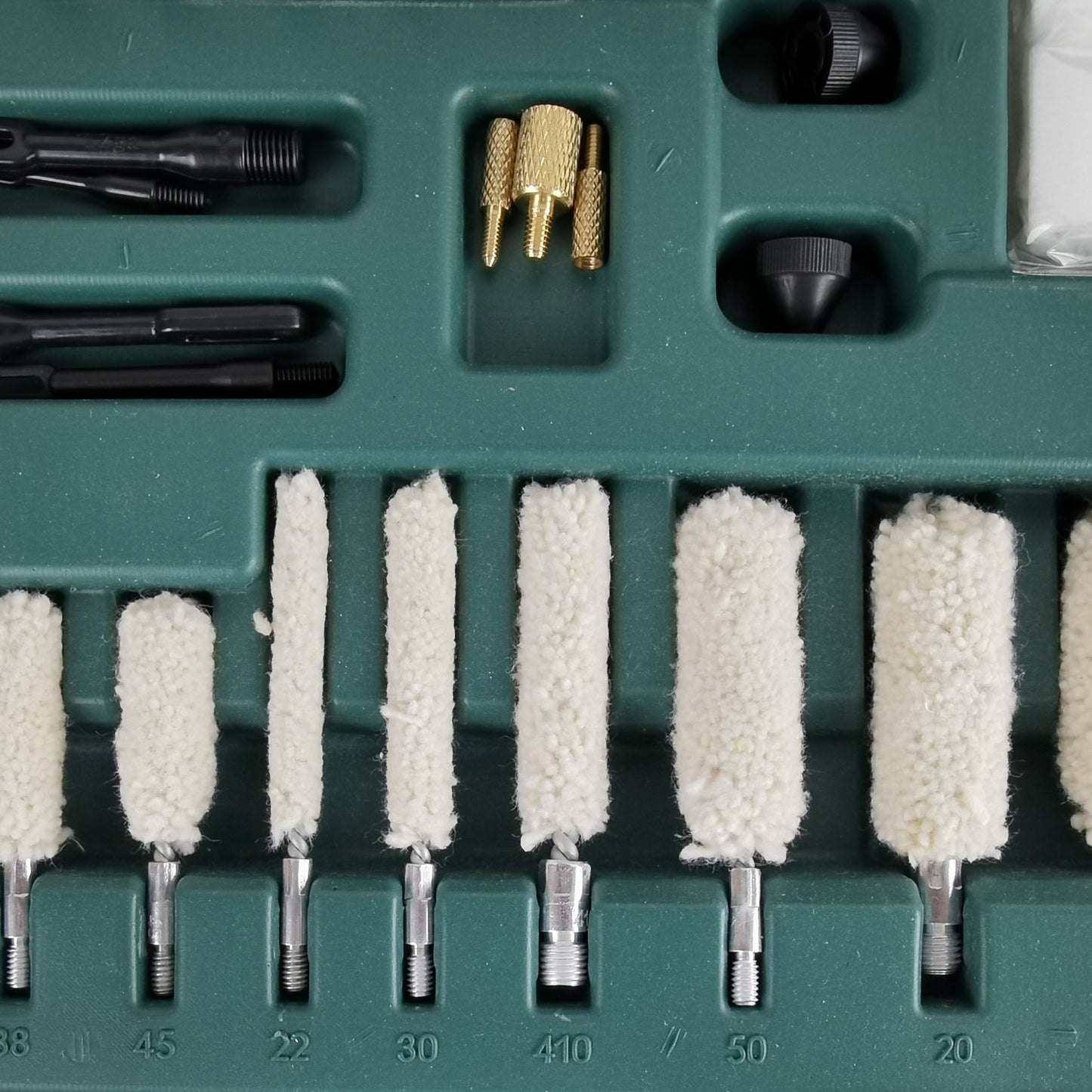 62pcs Universal Gun Cleaning Kit Gun Barrel Maintenance Box